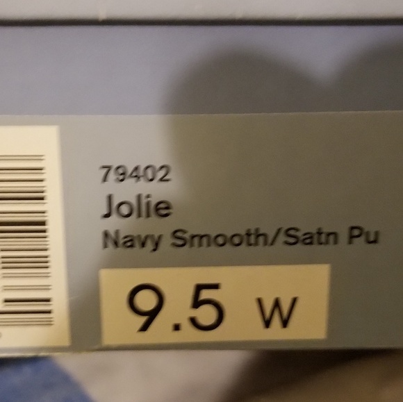 Heels - Picture 5 of 5